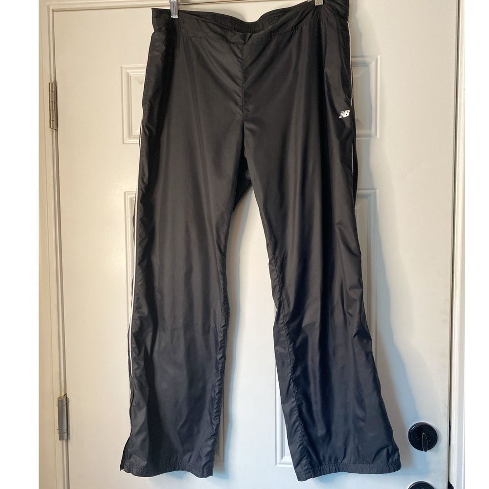 New Balance Essentials Lightweight Track Pants Size XL